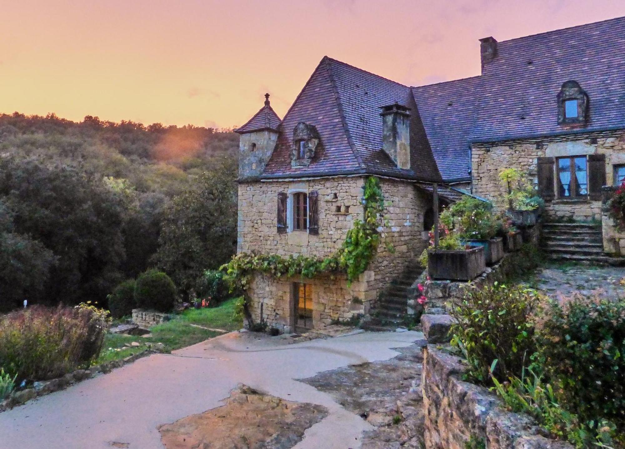 Domaine De Cantegrel - Gites De Charme Et Suite Troglodyte En Perigord Vitrac  Exteriör bild